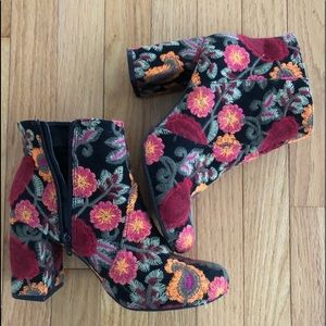 Nordstrom Chunky Embroidered Boot